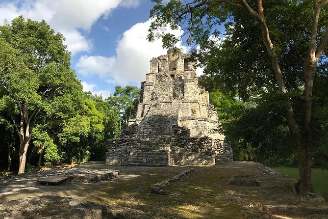 Tulum Deluxe (Tulum Ruinas, Kaan Luum Lagoon, Cenote Corazon) - Muyil offers another side of the region