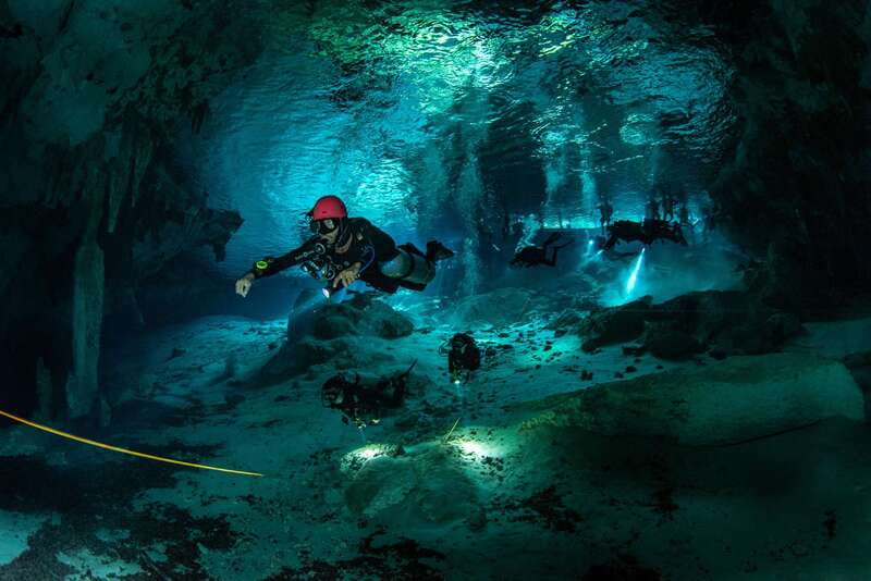 Tulum : Dos Ojos cenote 2 scuba dives (certified divers) - Why Dos Ojos feels like another world