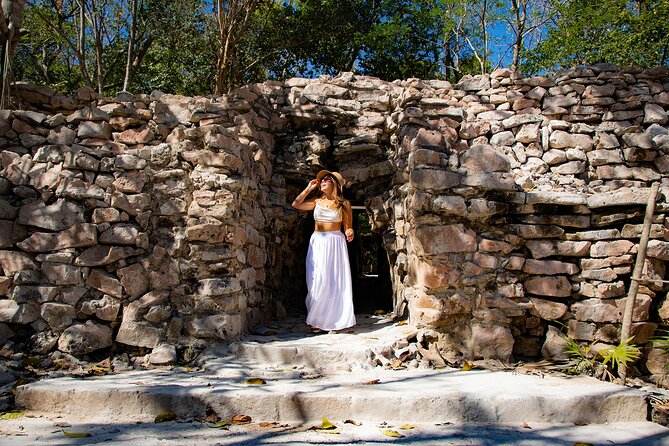 Tulum Guided Tour, Magical Cenote, Lagoon Snorkeling and Beachside Lunch - Pickup, snacks, and the long road south
