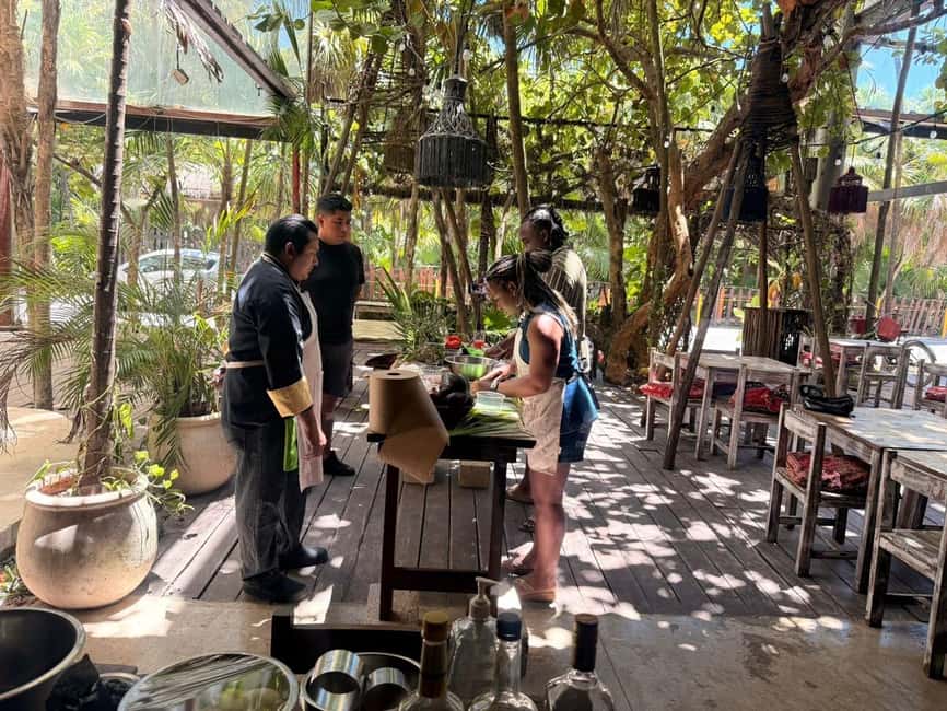 Tulum: Hands-On Mexican Cooking Class - What the small group format changes