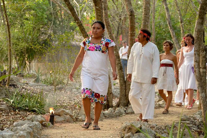 Tulum highlights tour, Cenote & Jungle Village pick up included - The community cenote is refreshing but time-limited