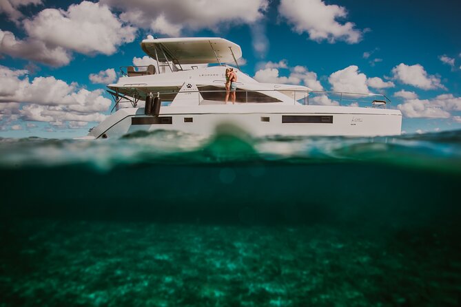 Tulum: Leopard 51′ Yacht with Gourmet Dining & Water Toys - A chef-prepared meal instead of standard boat snacks