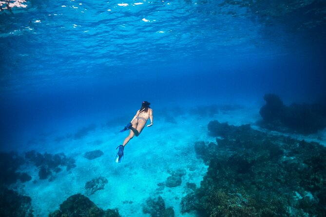 Tulum: Leopard 51′ Yacht with Gourmet Dining & Water Toys - Drinks and the practical meaning of an open bar