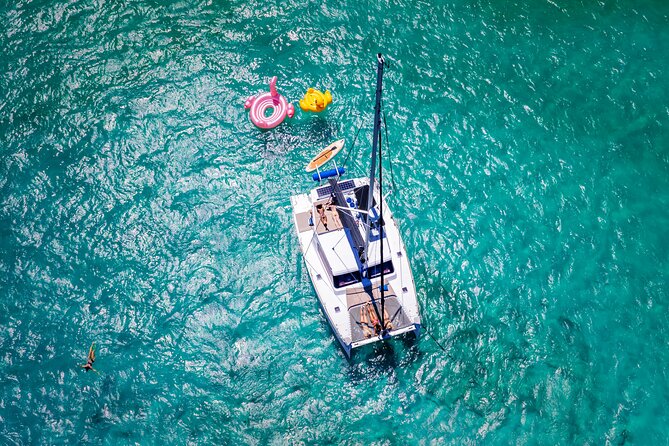 Tulum: Luxury Sail & Snorkel – All Inclusive 34' Catamaran - Who should book this catamaran?