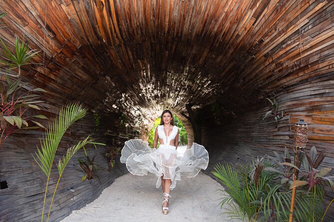 Tulum photo tour experience - From your hotel to the first Tulum photo stop