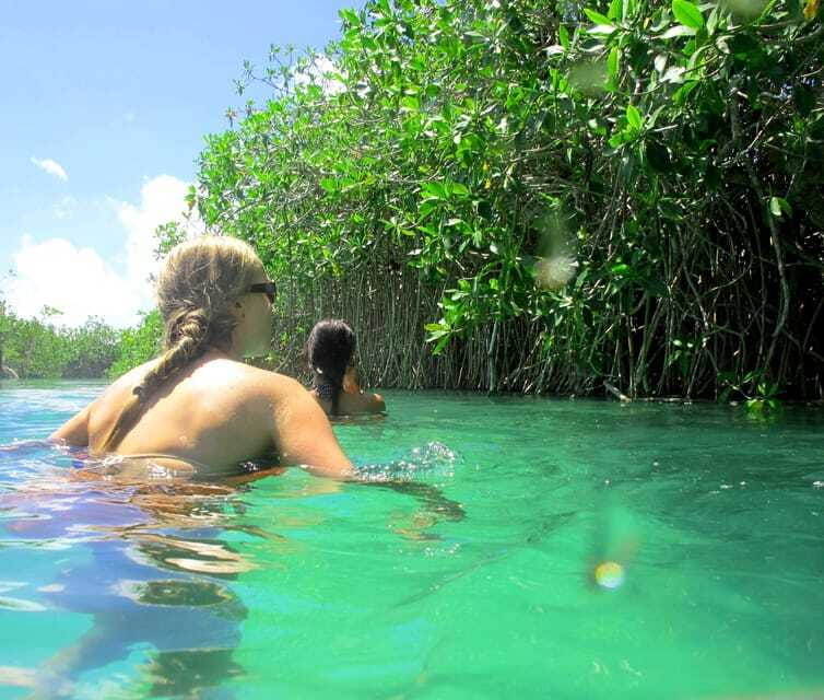 Tulum: Sian Ka'an Lagoons and Cenote Escondido Tour - Cooling off at Cenote Escondido