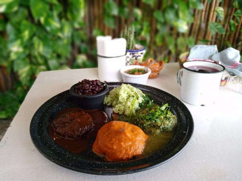 Tulum: Vegan Walking Food Tour with Tasting - Six stops that turn lunch into a walking tour