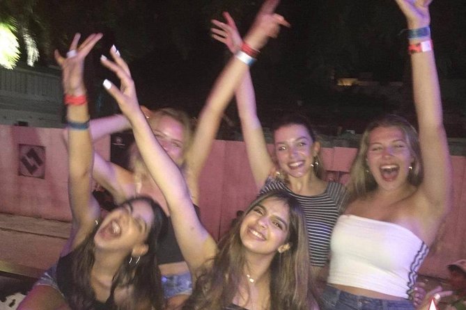 VIP Nightclub Tour in Playa del Carmen - Blue Parrot and the beachfront side of the night