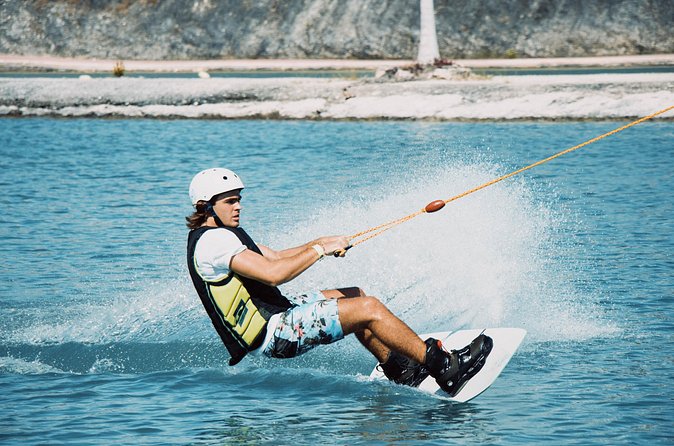 Wakeboarding Session in Playa Del Carmen - Who will get the most from this wakeboarding session
